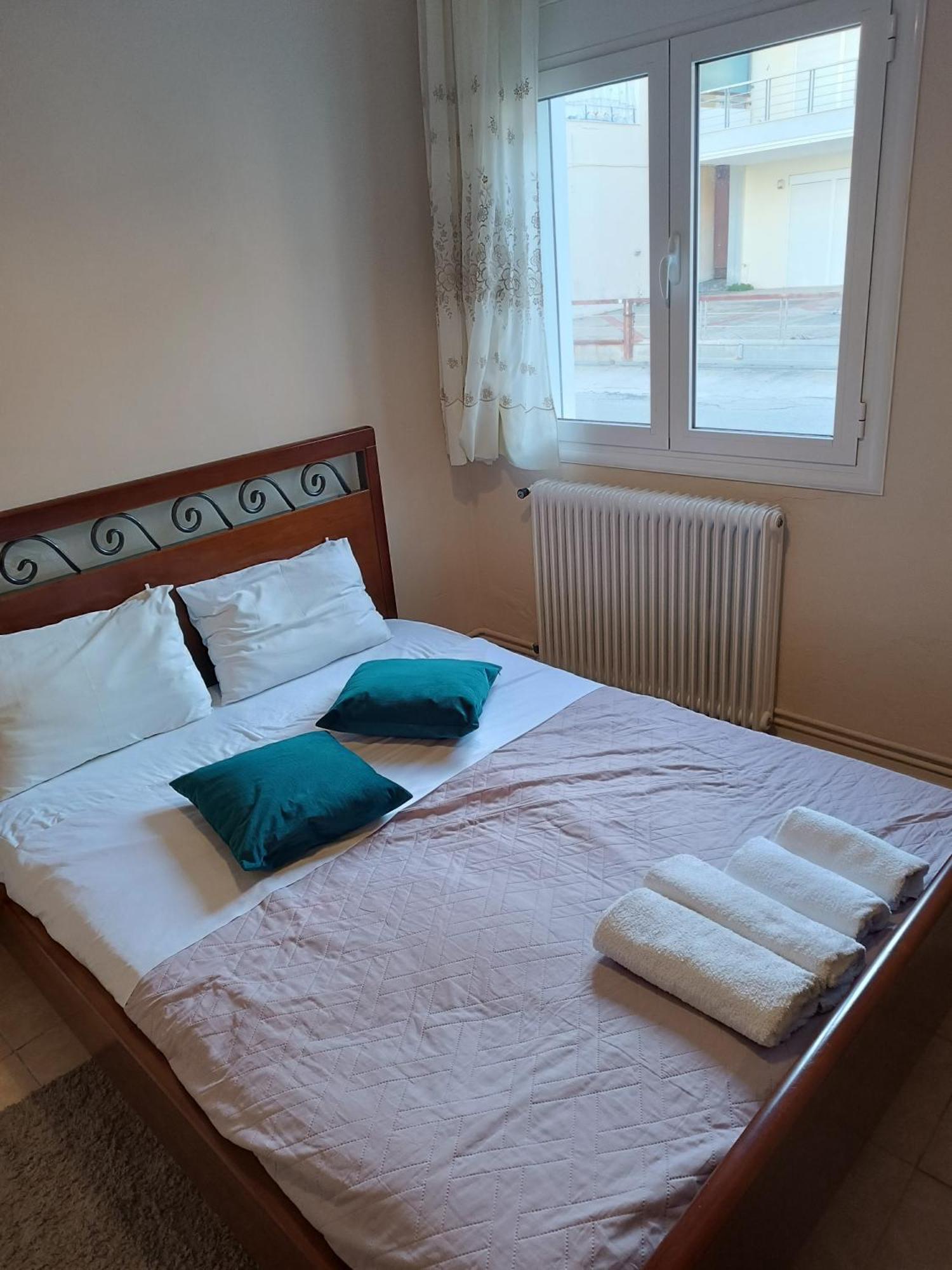House Next To The Sea Side Apartment Дервенион Екстериор снимка